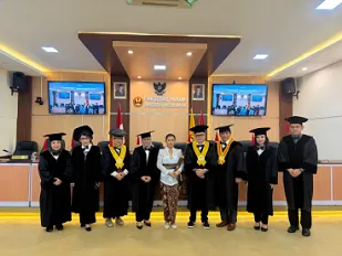 IKUTI SIDANG PROMOSI DOKTOR FH UNPAD DOSEN  UHN IGB SUGRIWA RAIH GELAR DOKTOR BIDANG HUKUM  