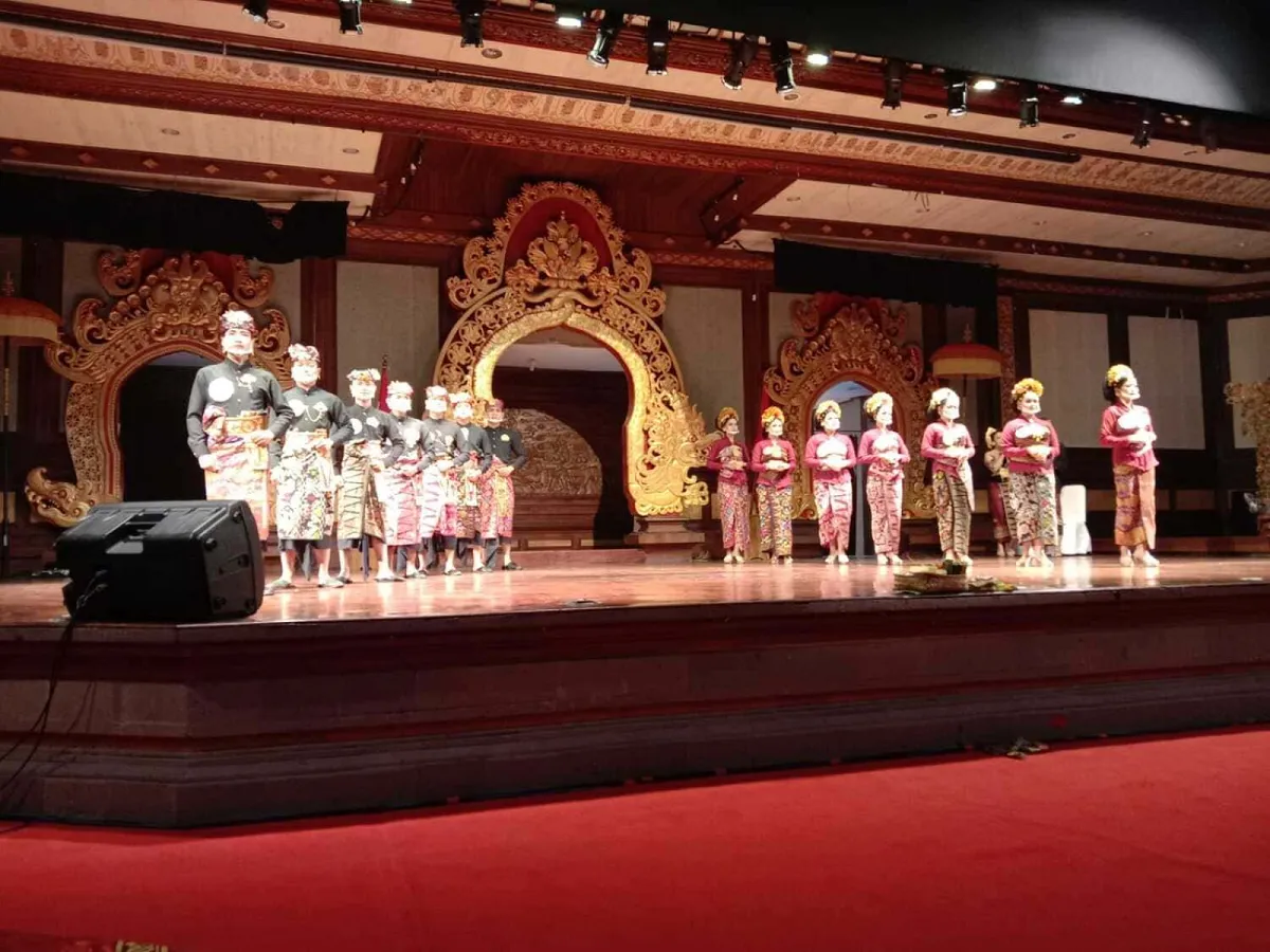 Slide 4 Dharma Duta