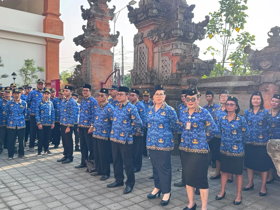 Peringati Hari Kesaktian Pancasila, UHN Sugriwa Gelar Upacara di Kampus Ratna