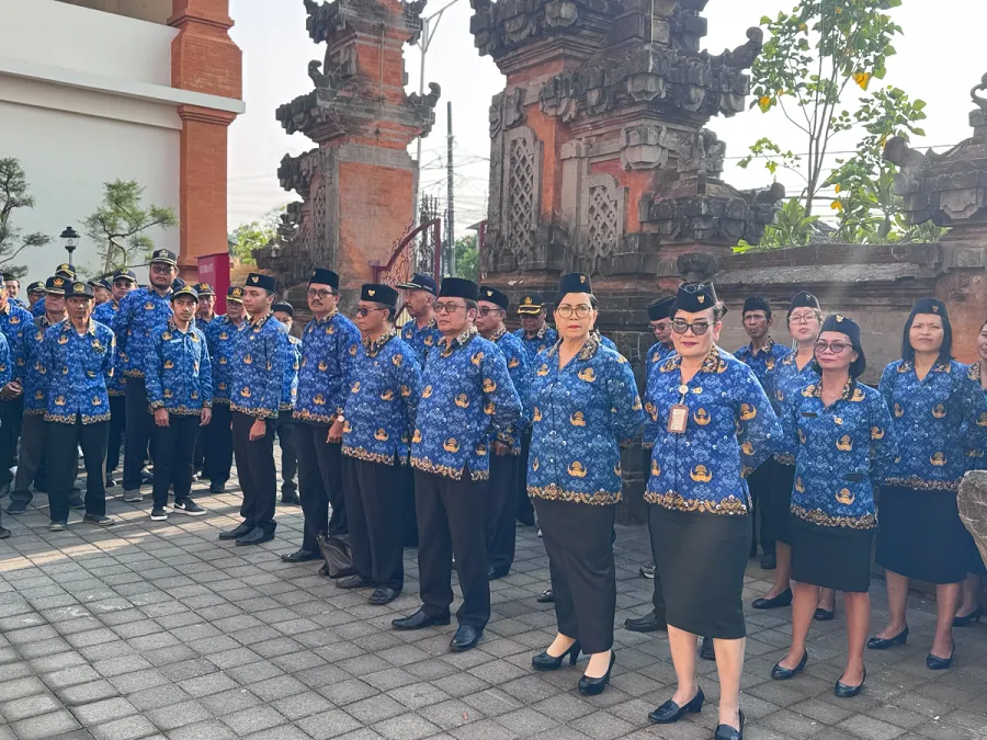Peringati Hari Kesaktian Pancasila, UHN Sugriwa Gelar Upacara di Kampus Ratna