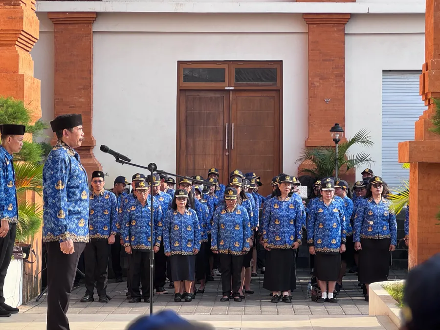 Peringati Hari Kesaktian Pancasila, UHN Sugriwa Gelar Upacara di Kampus Ratna