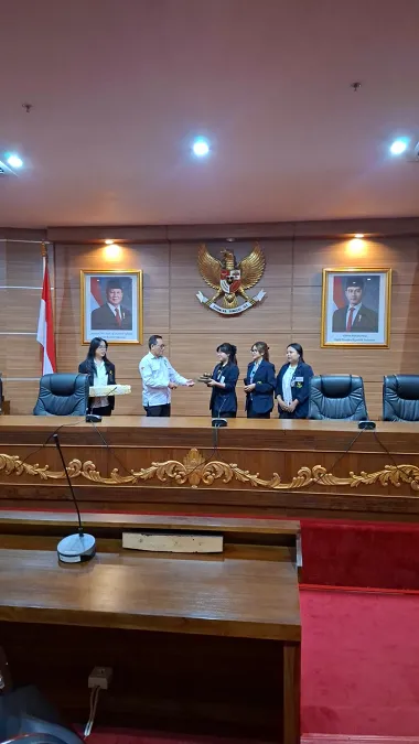 Dekan Fakultas Dharma Duta Buka Sidang Paripurna Tahunan BPM di Kantor DPRD Kabupaten Bangli